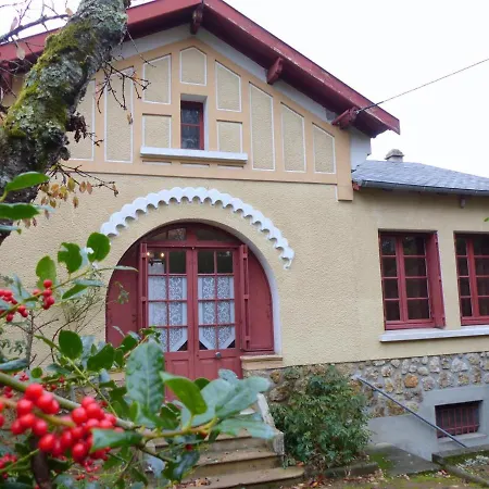 Maison Independante Pres Du Village Medieval Avec Jardin Clos, Parking Et Equipements Complets - Fr-1-489-15 * Herisson